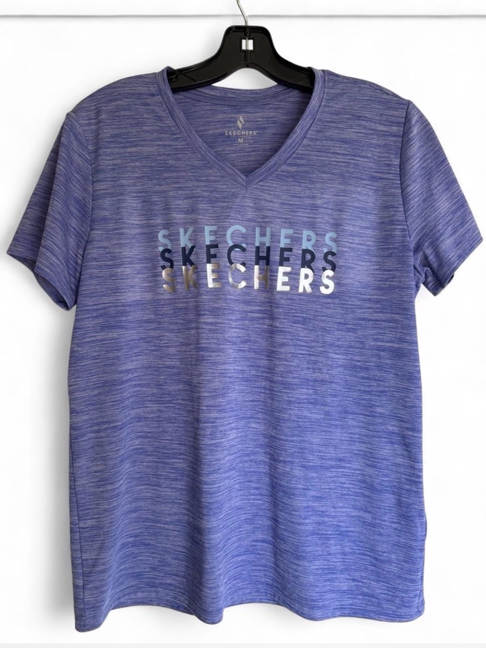 Skechers Heathered Lavender V‑Neck Tee with Metallic Logo